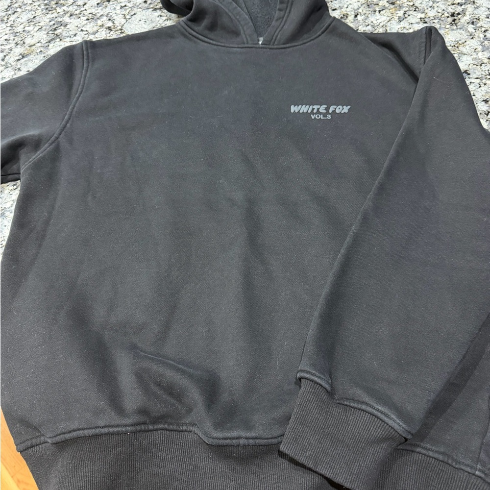 WHITE FOX VOL.3 Black Graphic Hoodie